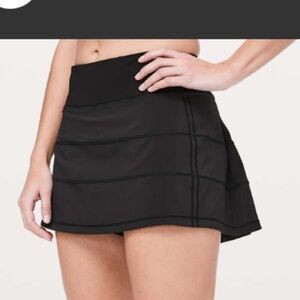 Lululemon Woman's Black Active Wear Pace Rival Skirt Sz 12